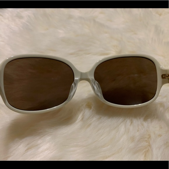 D&G logo Dolce & Gabbana White Gold SUNGLASSES - Picture 6 of 15